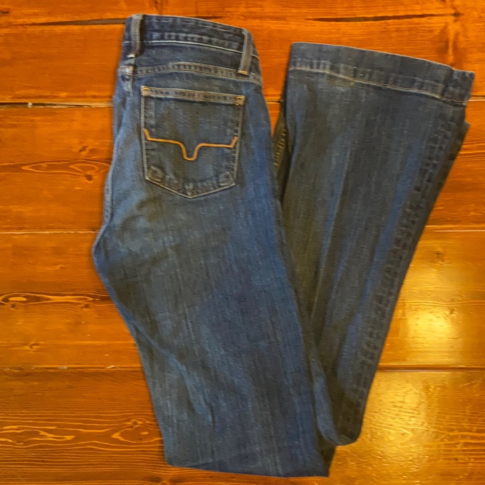 Kimes- Jennifer’s lightly worn - like new